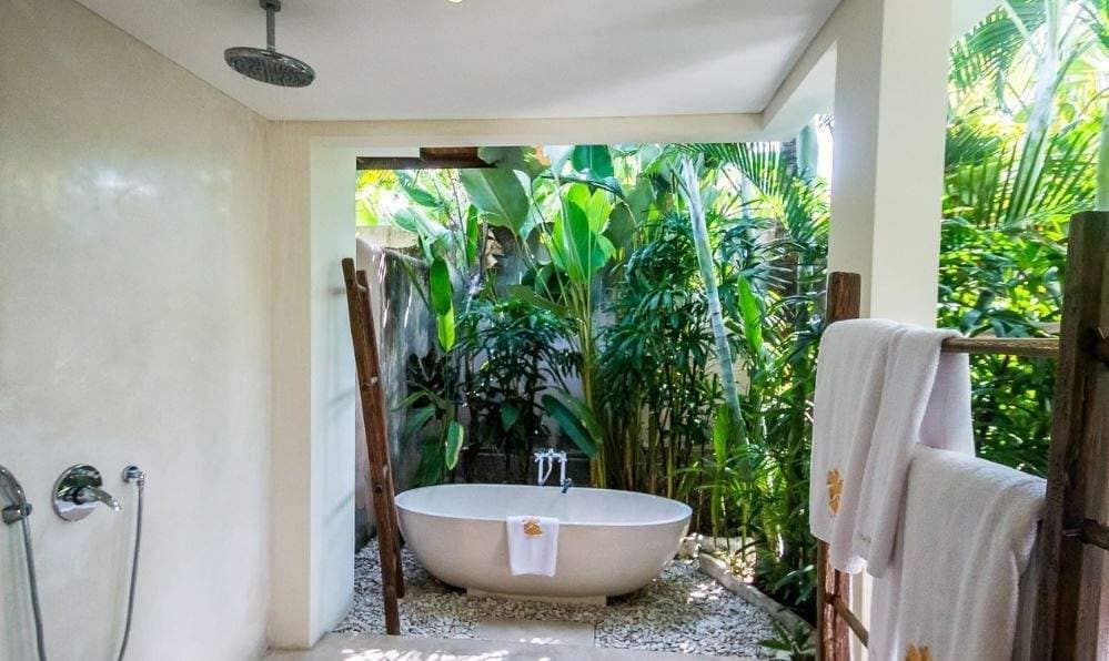 Rent villa Eliza, Indonesia, Bali, Seminjak | Villacarte