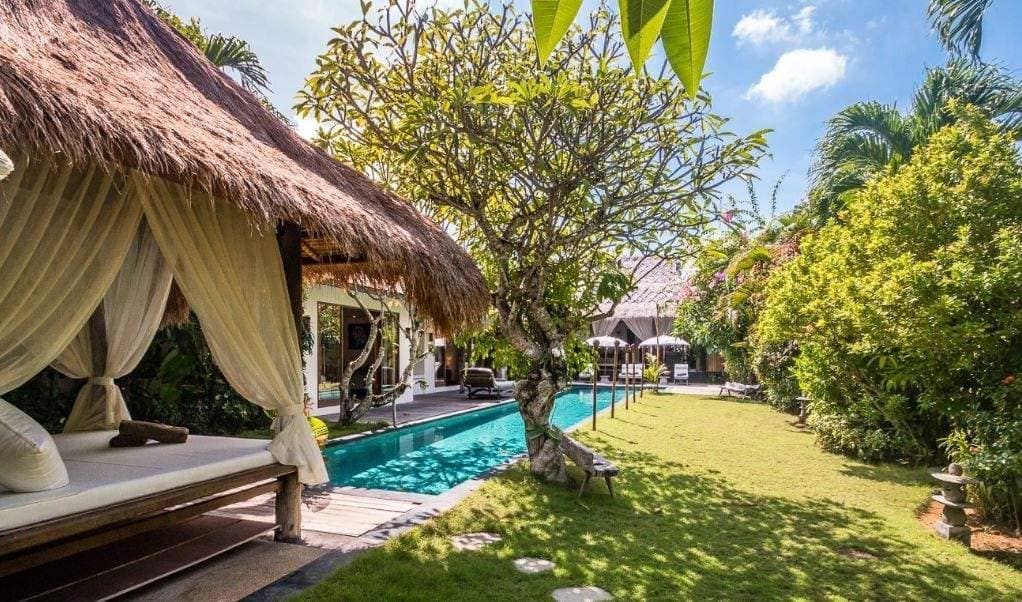 Rent villa Eliza, Indonesia, Bali, Seminjak | Villacarte