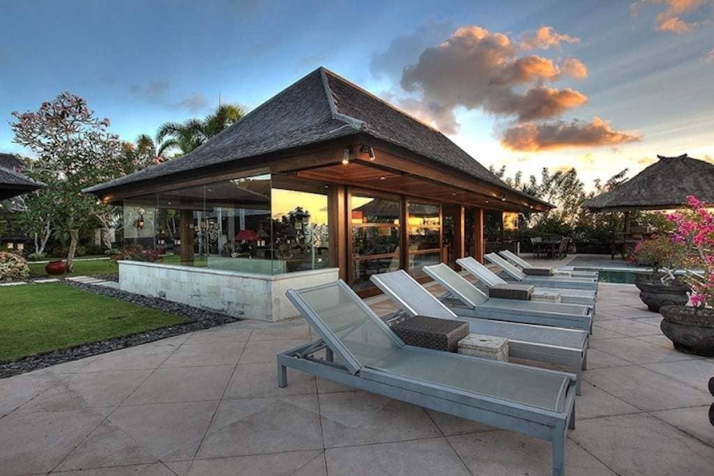 Rent villa Bella, Indonesia, Bali, Djimbaran | Villacarte