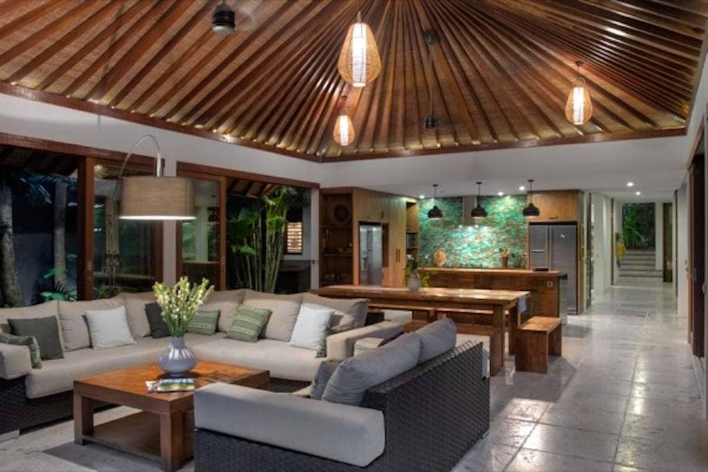 Rent villa Rosalind, Indonesia, Bali, Djimbaran | Villacarte