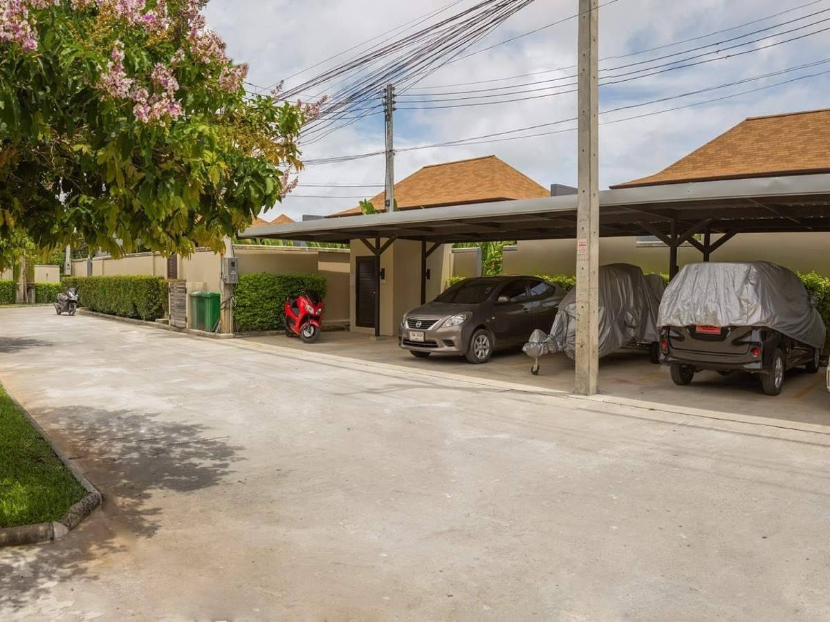Rent villa Kokyang Hahana, Thailand, Phuket, Nai Harn | Villacarte
