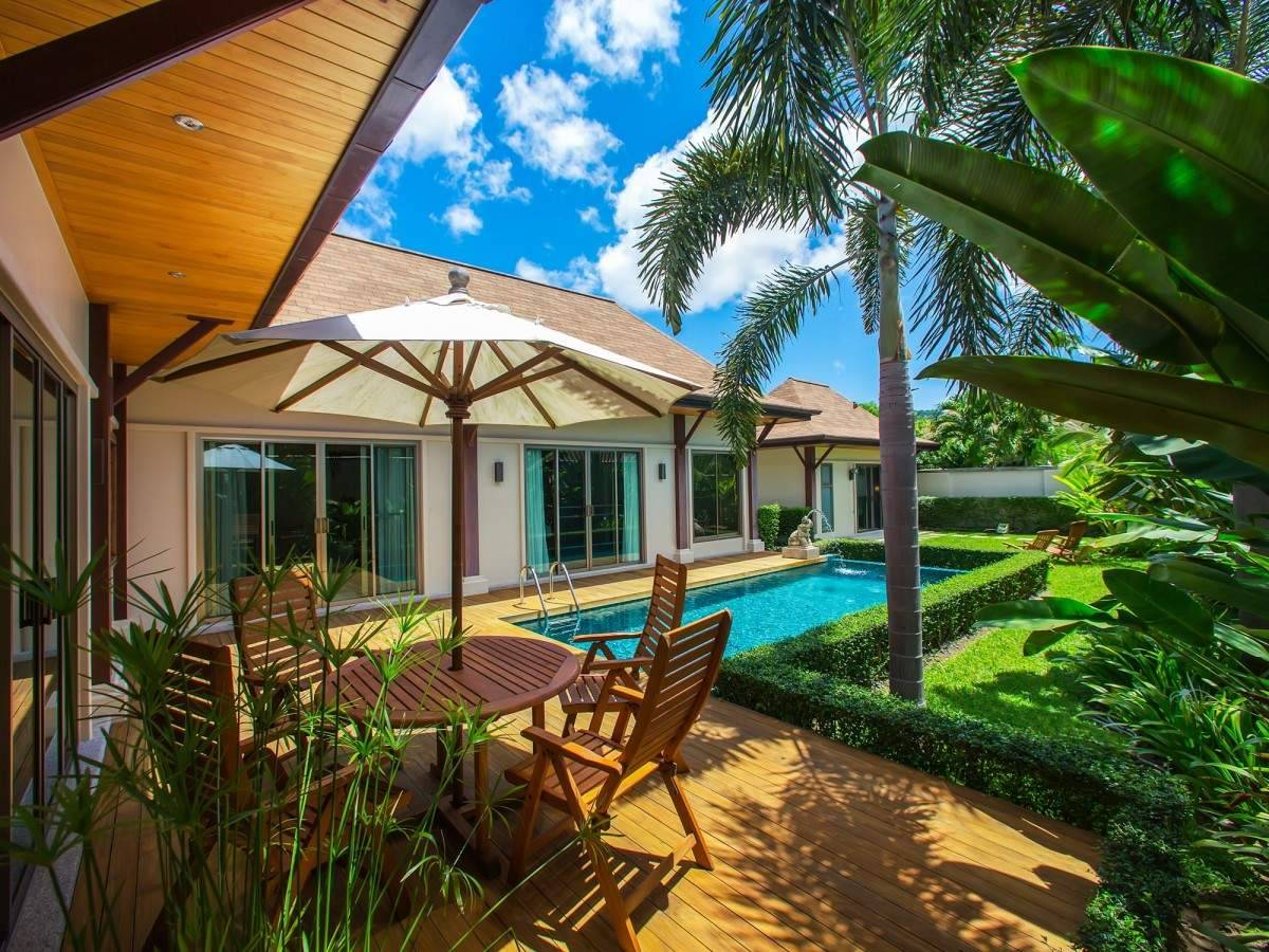 Rent villa Kaheru, Thailand, Phuket, Nai Harn | Villacarte