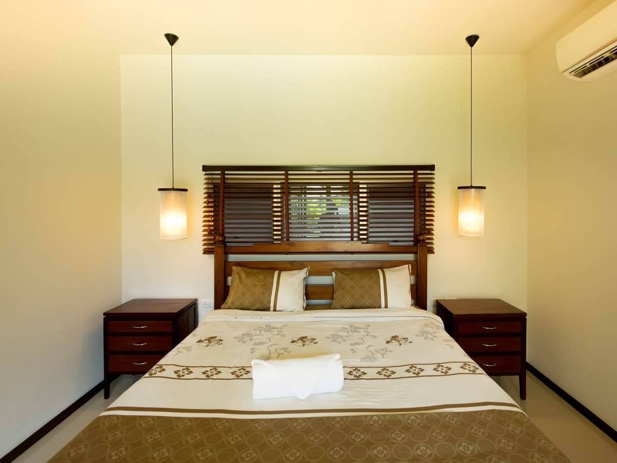 Rent villa Kaheru, Thailand, Phuket, Nai Harn | Villacarte