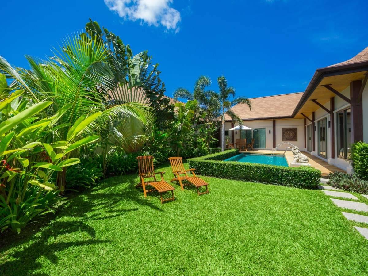 Rent villa Kaheru, Thailand, Phuket, Nai Harn | Villacarte