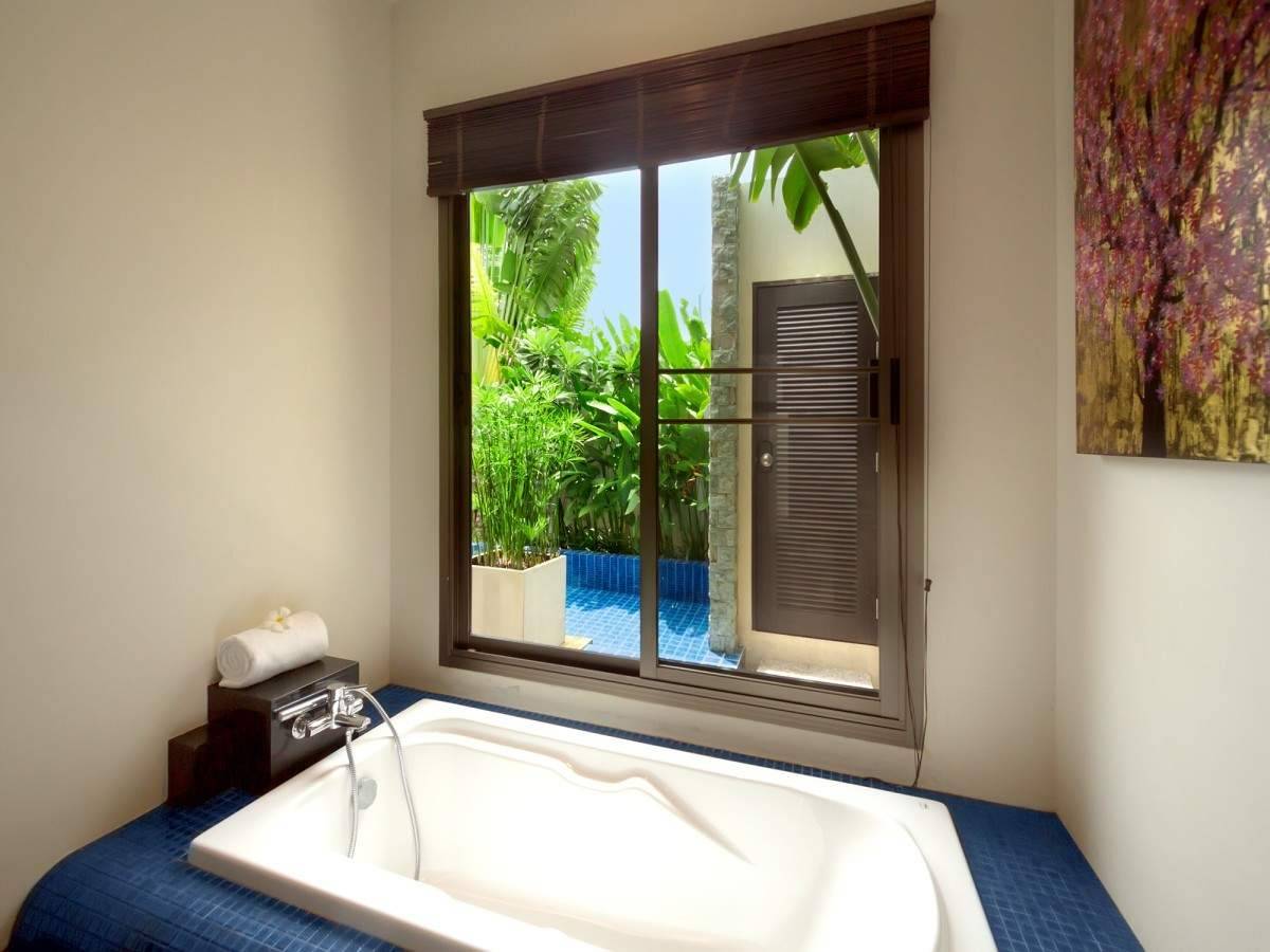 Rent villa Two Villas Kokyang 2 1/37, Thailand, Phuket, Nai Harn | Villacarte