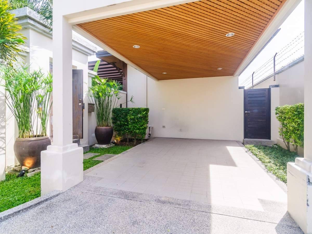 Rent villa Ariwiki, Thailand, Phuket, Nai Harn | Villacarte