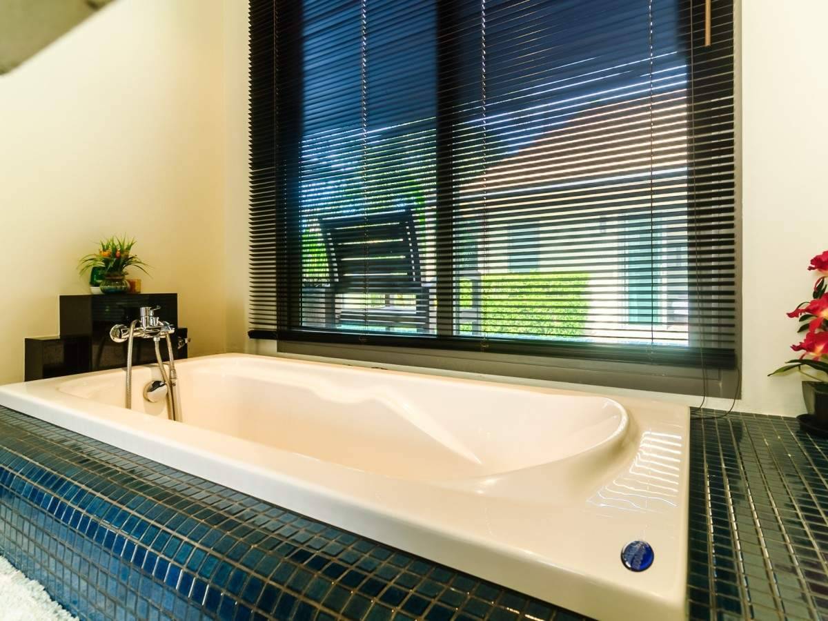 Rent villa Ariwiki, Thailand, Phuket, Nai Harn | Villacarte