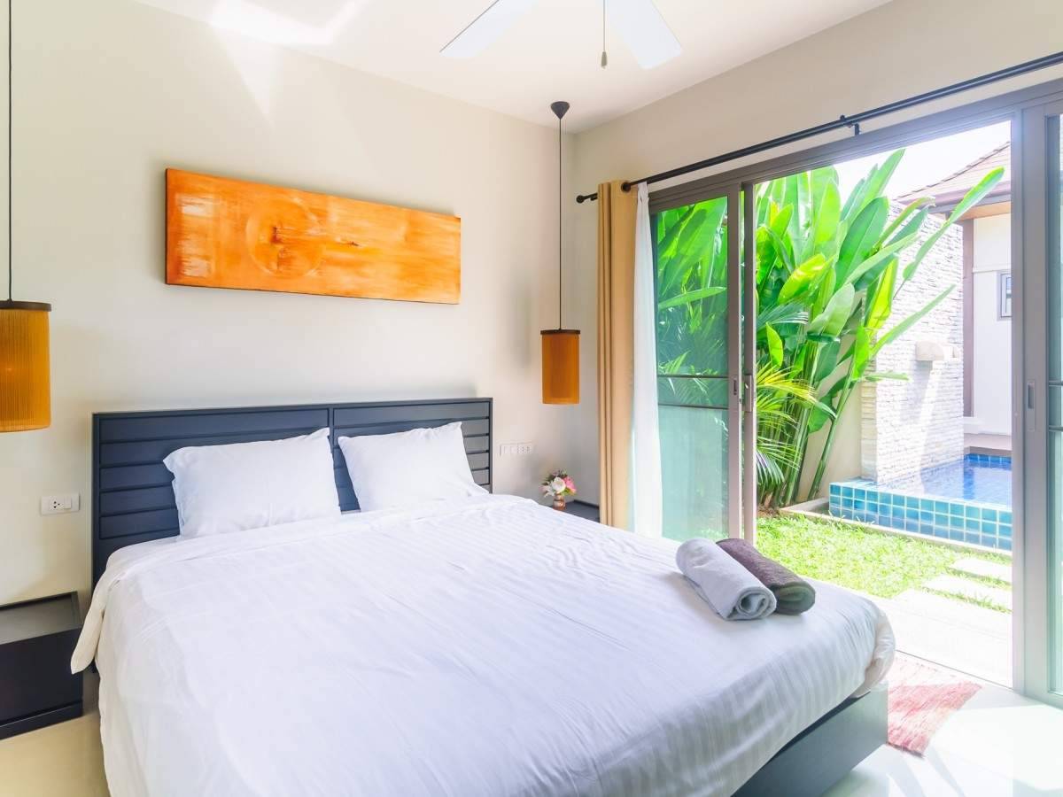 Rent villa Ariwiki, Thailand, Phuket, Nai Harn | Villacarte