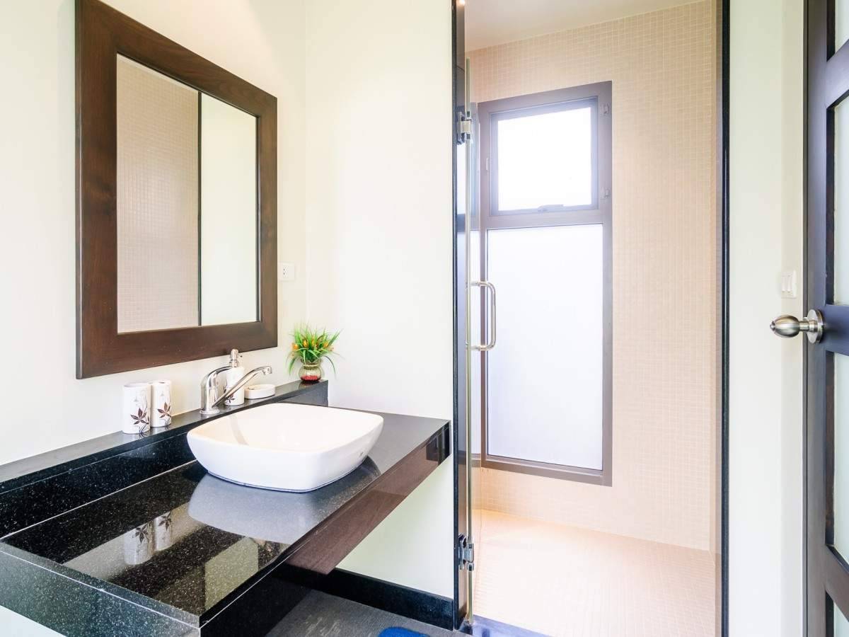 Rent villa Ariwiki, Thailand, Phuket, Nai Harn | Villacarte