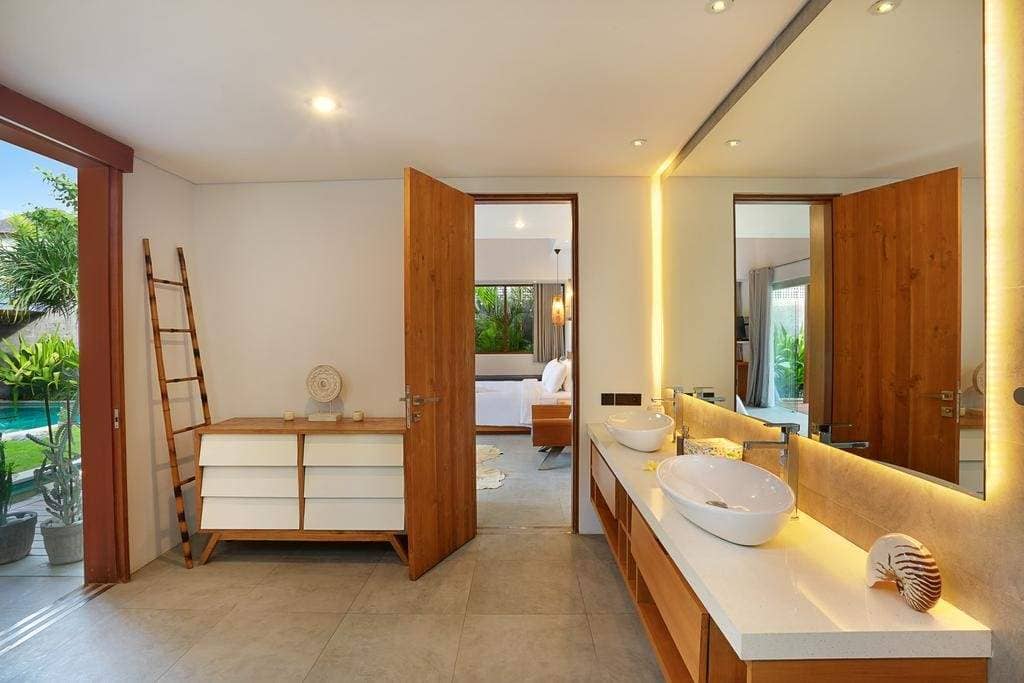 Rent villa Ginette, Indonesia, Bali, Seminjak | Villacarte
