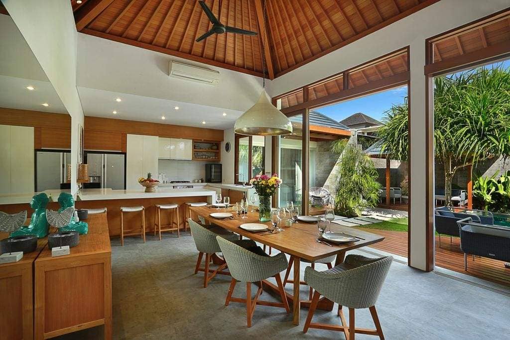 Rent villa Ginette, Indonesia, Bali, Seminjak | Villacarte