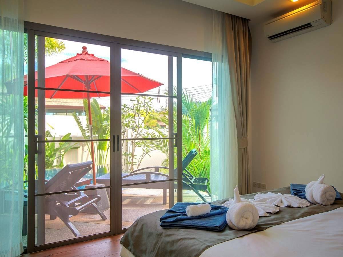 Rent villa Sipura, Thailand, Phuket, Nai Harn | Villacarte