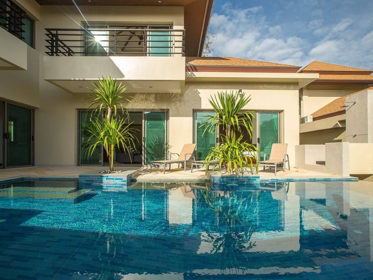 Rent villa Sipura, Thailand, Phuket, Nai Harn | Villacarte