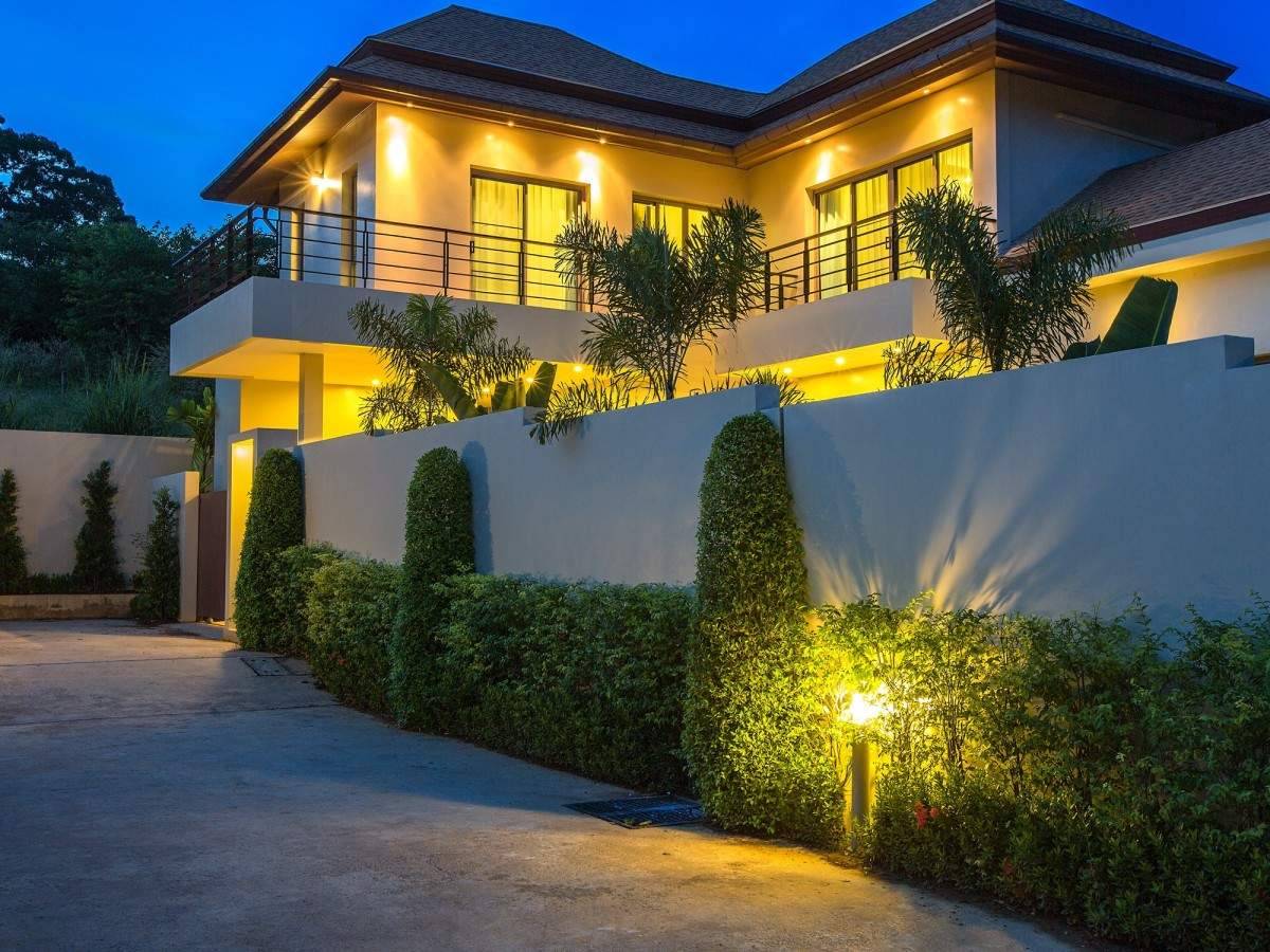 Rent villa Sipura, Thailand, Phuket, Nai Harn | Villacarte