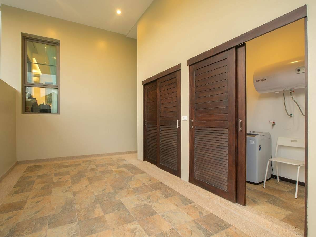 Rent villa Siau, Thailand, Phuket, Nai Harn | Villacarte