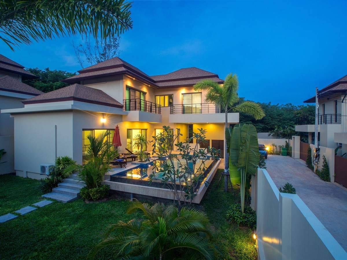 Rent villa Siau, Thailand, Phuket, Nai Harn | Villacarte