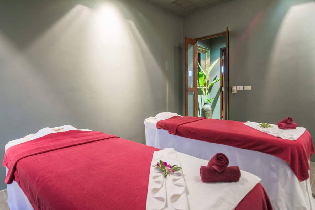 Rent villa Sunsuri Phuket, Thailand, Phuket, Nai Harn | Villacarte