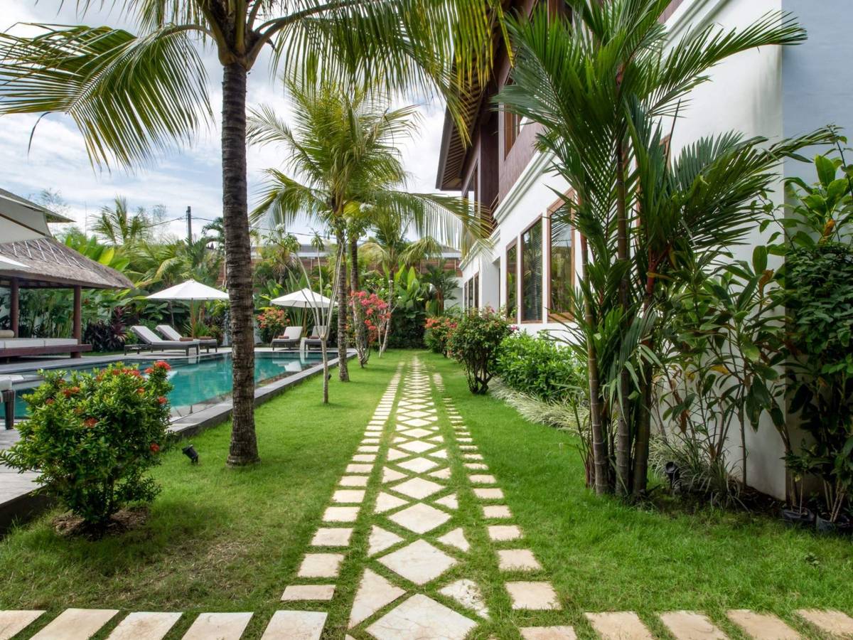 Rent villa Ananta, Indonesia, Bali, Seminjak | Villacarte
