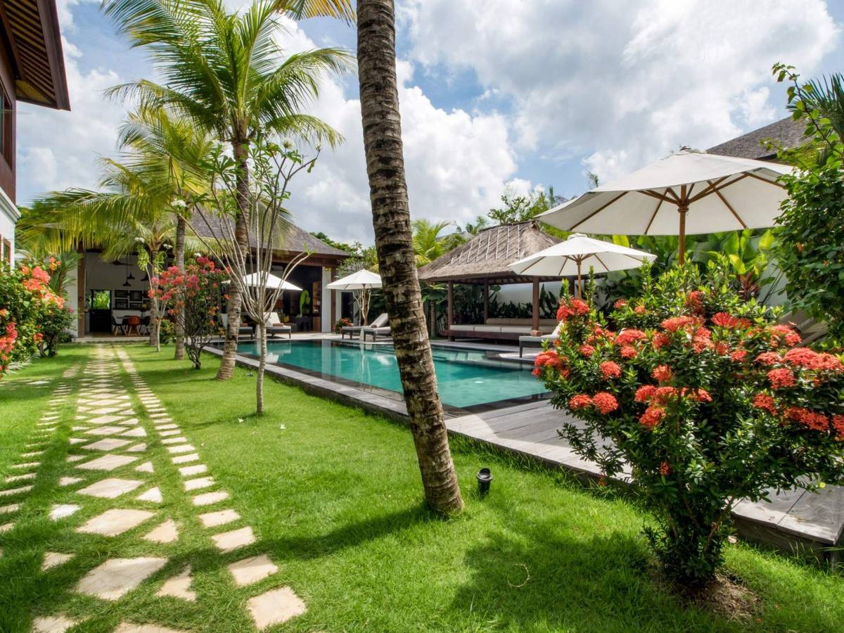 Rent villa Ananta, Indonesia, Bali, Seminjak | Villacarte
