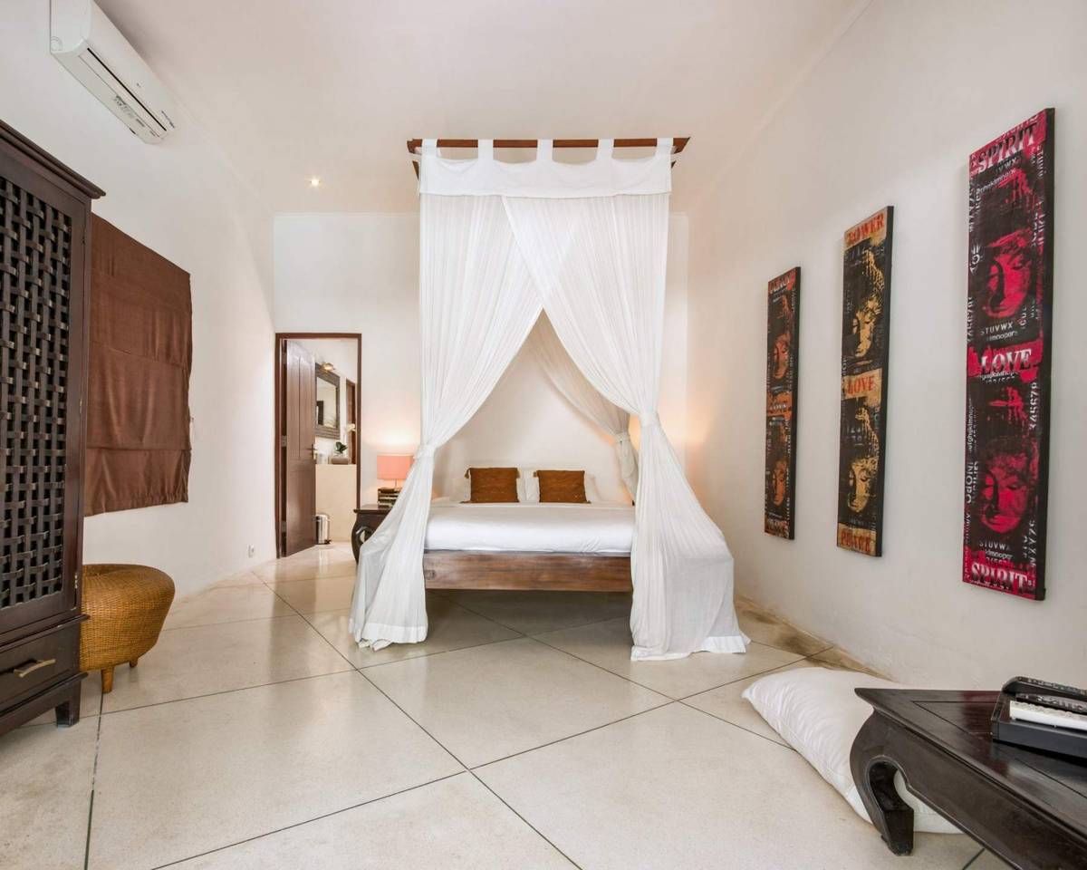 Rent villa Diya, Indonesia, Bali, Seminjak | Villacarte