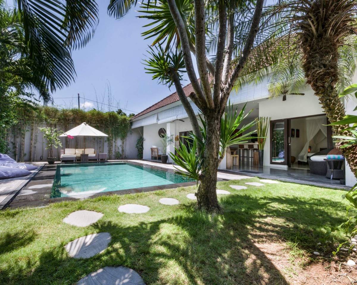 Rent villa Diya, Indonesia, Bali, Seminjak | Villacarte