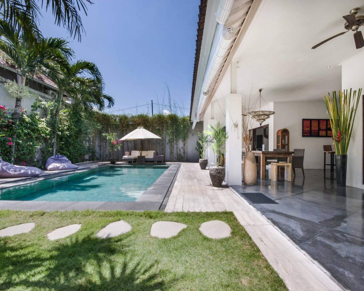 Rent villa Diya, Indonesia, Bali, Seminjak | Villacarte