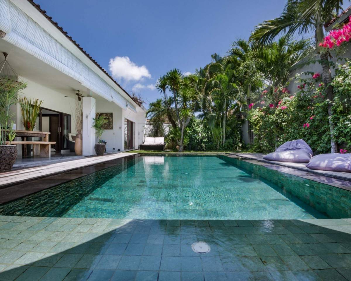 Rent villa Diya, Indonesia, Bali, Seminjak | Villacarte
