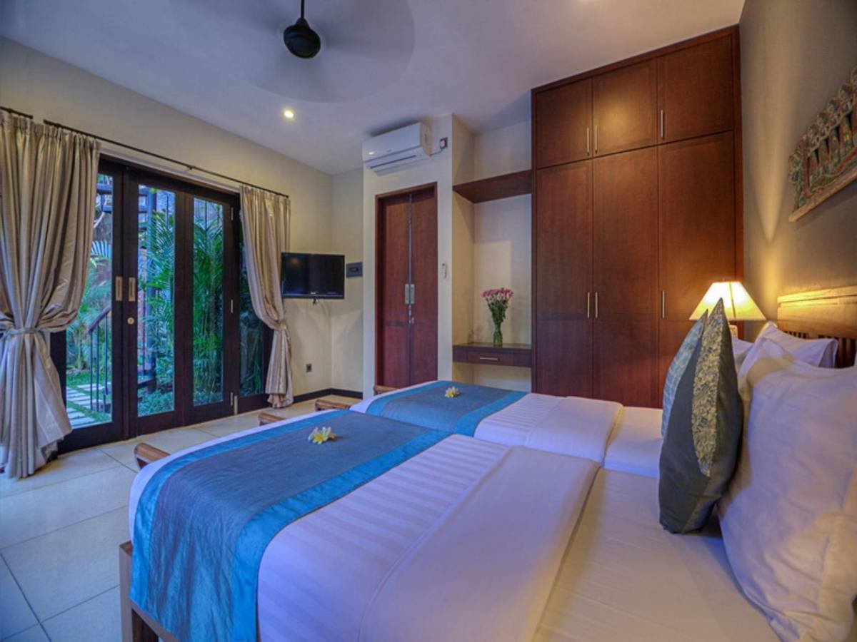 Rent villa Augusta, Indonesia, Bali, Seminjak | Villacarte
