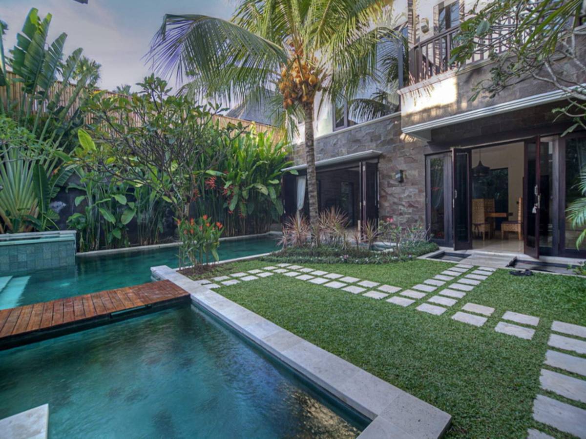 Rent villa Augusta, Indonesia, Bali, Seminjak | Villacarte