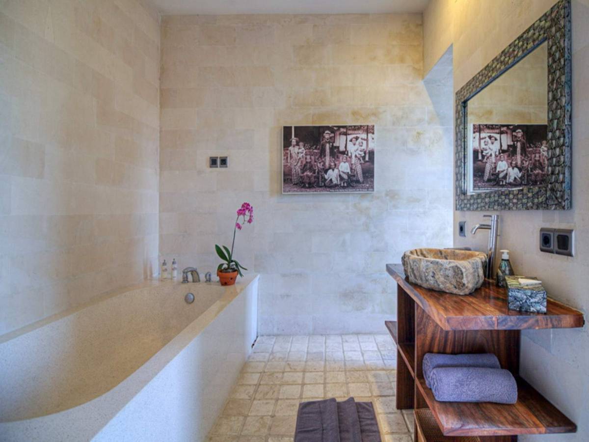 Rent villa Augusta, Indonesia, Bali, Seminjak | Villacarte