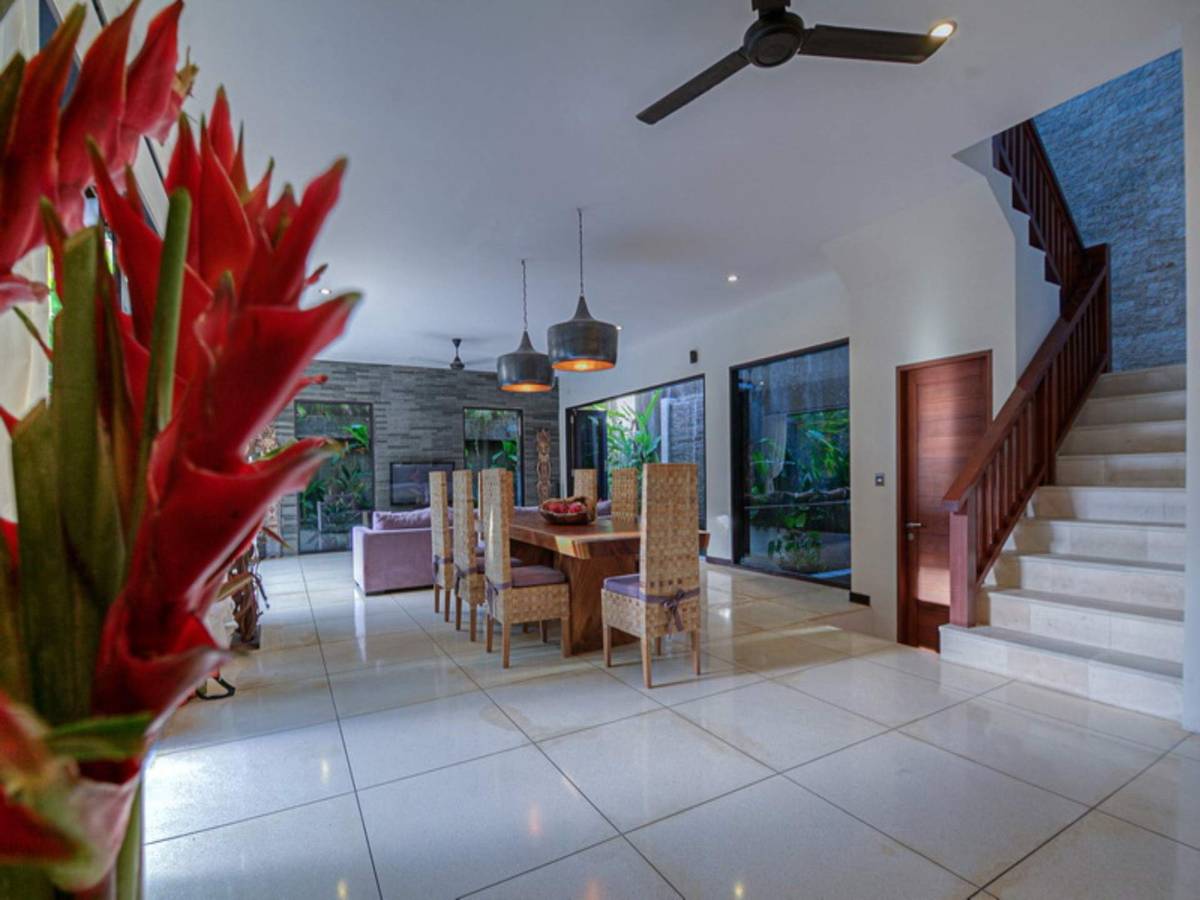 Rent villa Augusta, Indonesia, Bali, Seminjak | Villacarte
