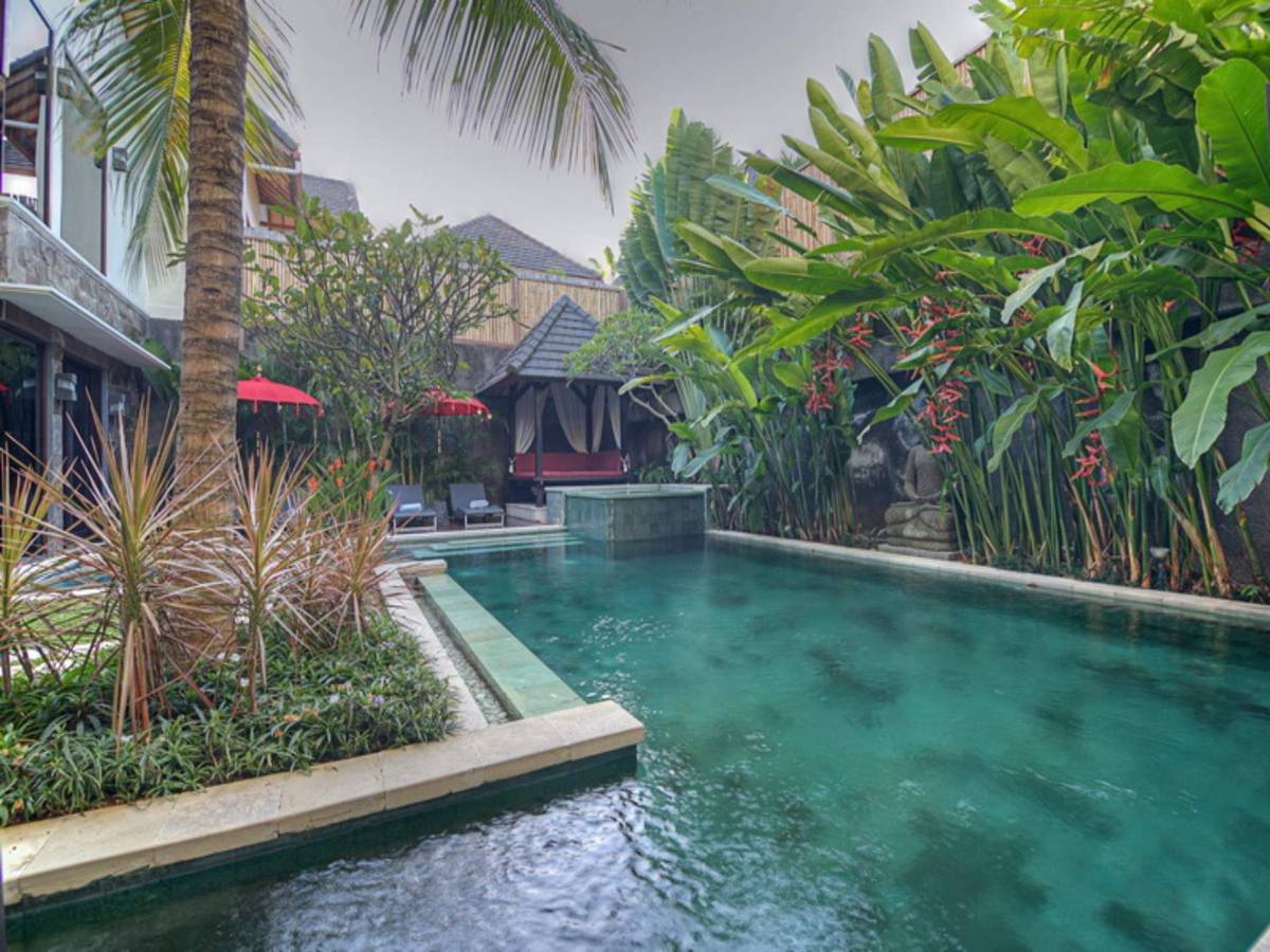 Rent villa Augusta, Indonesia, Bali, Seminjak | Villacarte