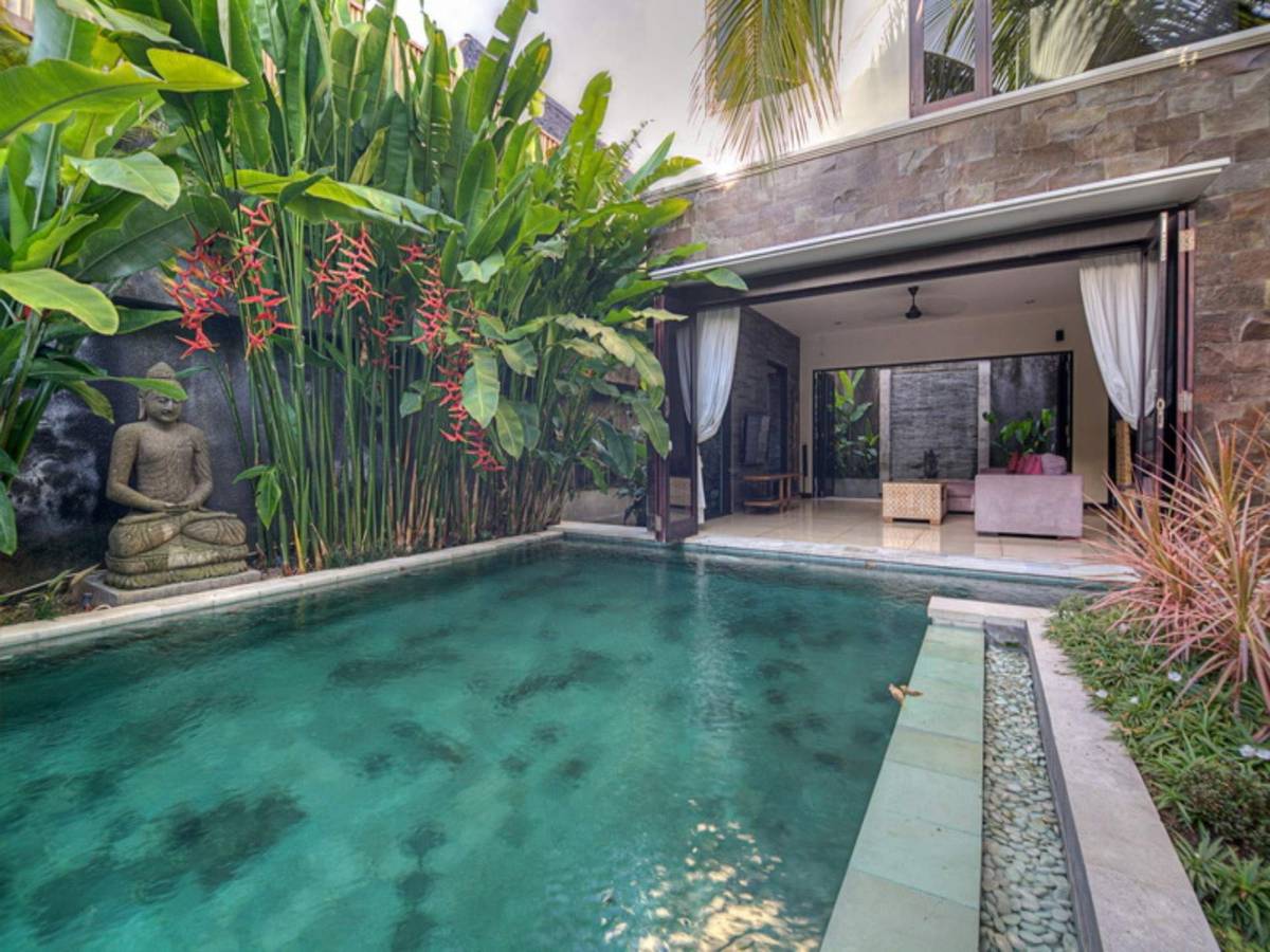 Rent villa Augusta, Indonesia, Bali, Seminjak | Villacarte
