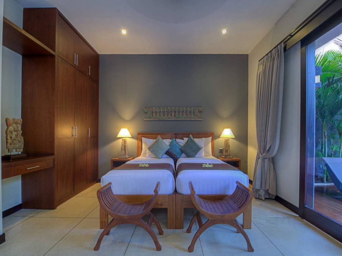 Rent villa Augusta, Indonesia, Bali, Seminjak | Villacarte