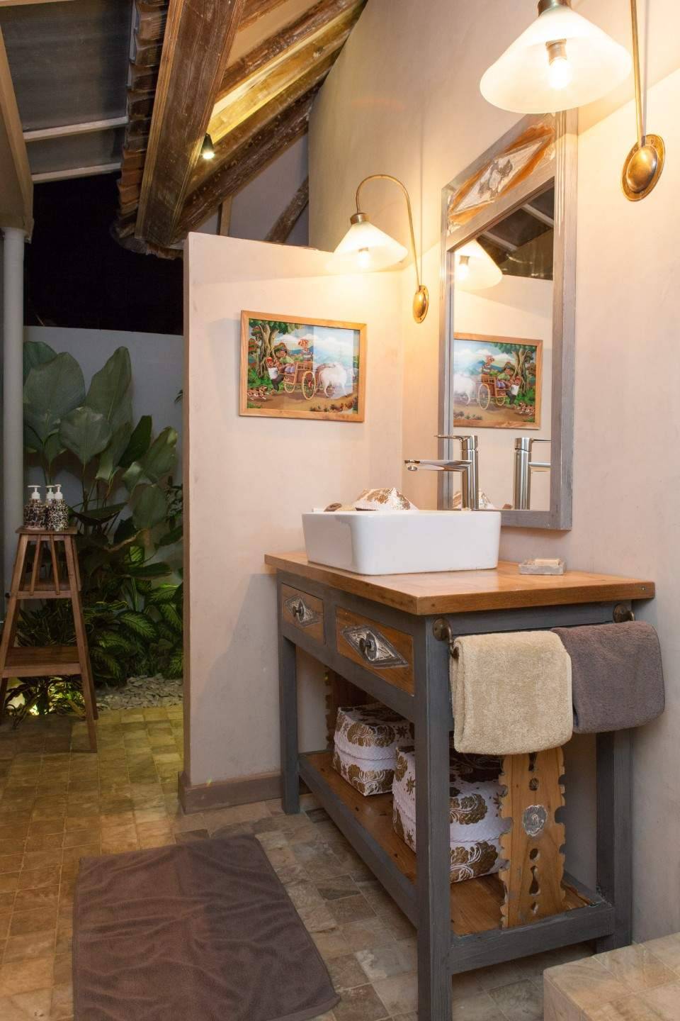 Rent villa Louise, Indonesia, Bali, Seminjak | Villacarte