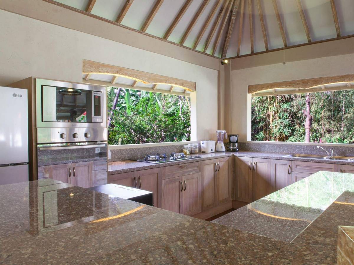 Rent villa Louise, Indonesia, Bali, Seminjak | Villacarte