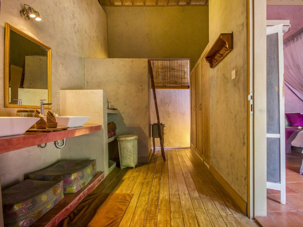 Rent villa Natalia, Indonesia, Bali, Seminjak | Villacarte