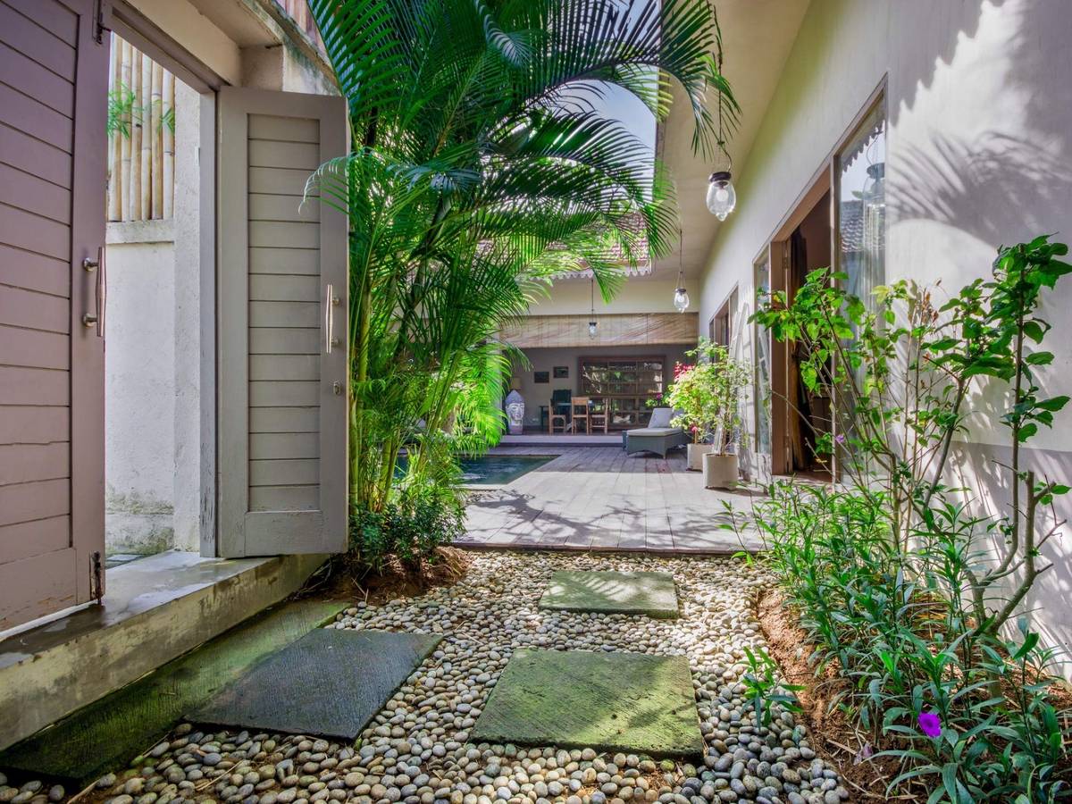 Rent villa Natalia, Indonesia, Bali, Seminjak | Villacarte