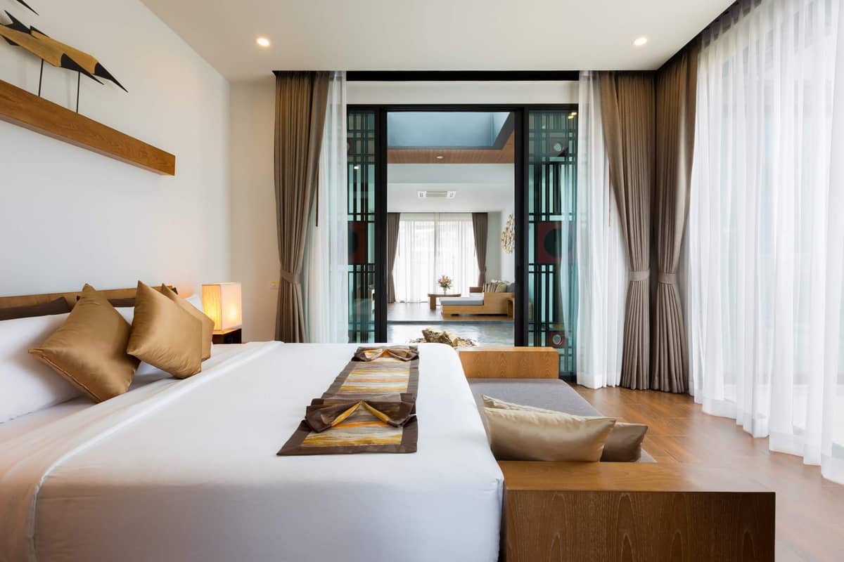 Rent villa Baan-Boondharik II, Thailand, Phuket, Nai Harn | Villacarte