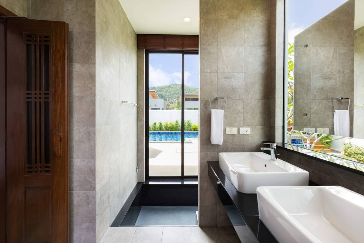 Rent villa Baan-Boondharik II, Thailand, Phuket, Nai Harn | Villacarte