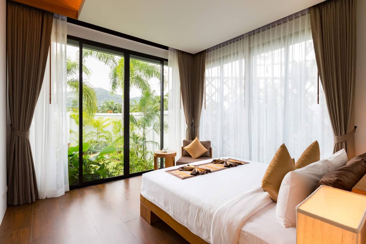 Rent villa Baan-Boondharik II, Thailand, Phuket, Nai Harn | Villacarte