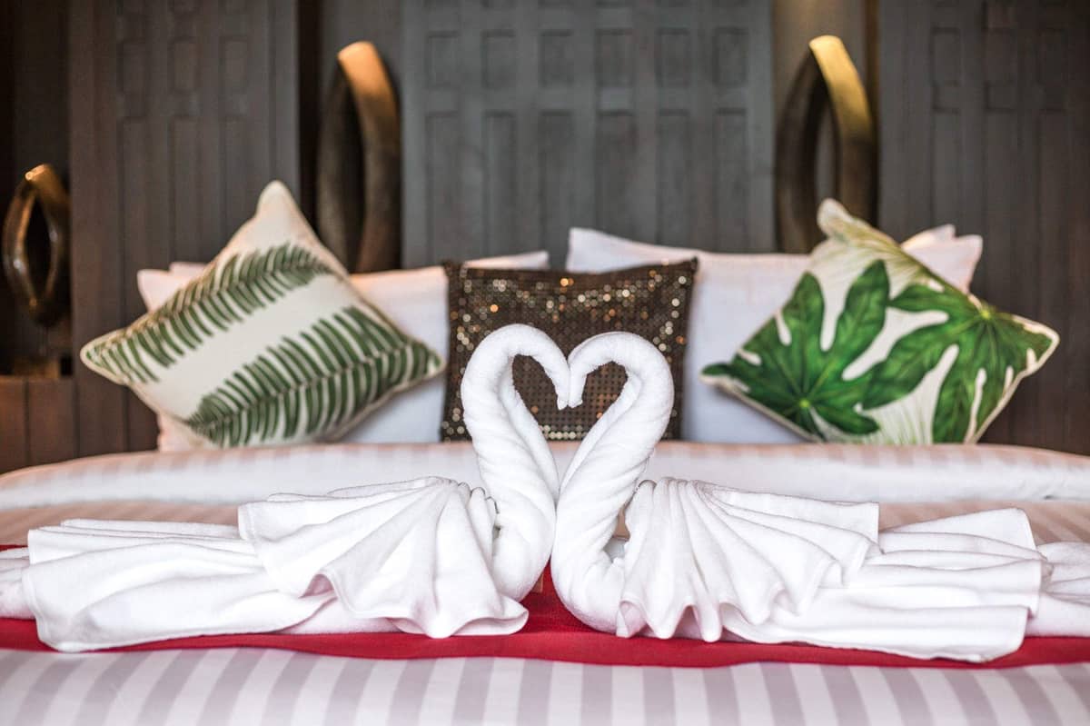 Rent villa Henrietta, Thailand, Phuket, Surin | Villacarte