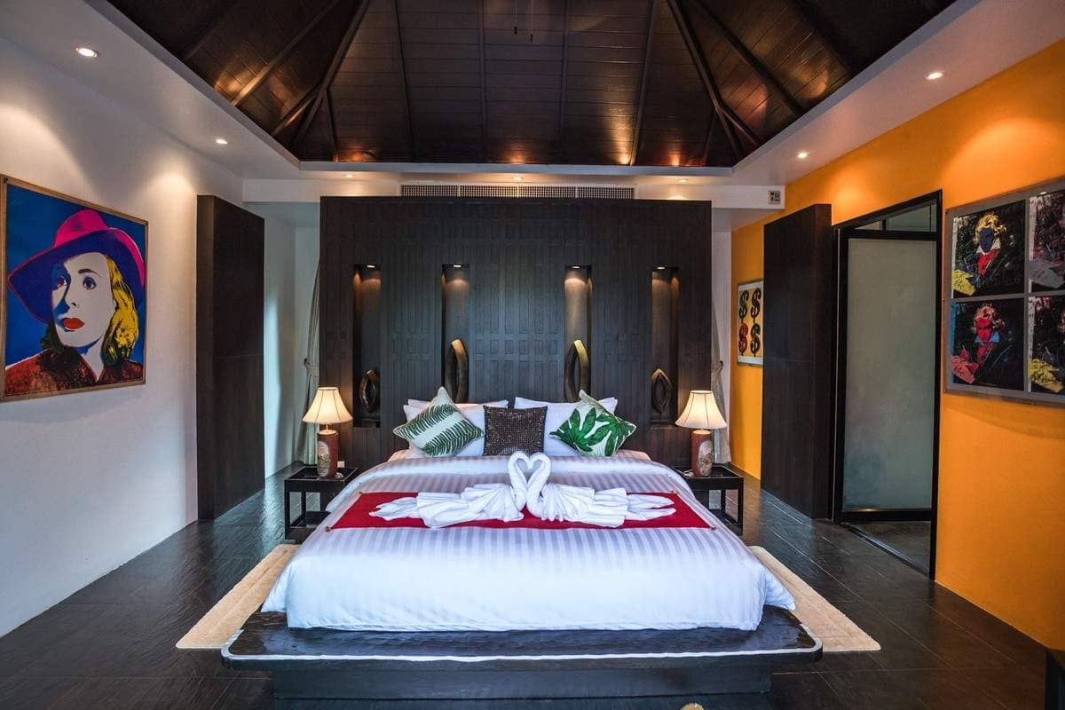 Rent villa Henrietta, Thailand, Phuket, Surin | Villacarte