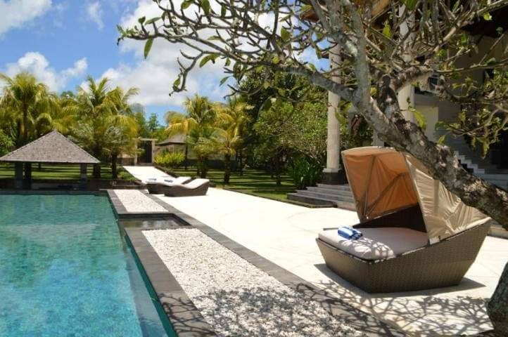 Rent villa Amalia, Indonesia, Bali, Uluvatu | Villacarte