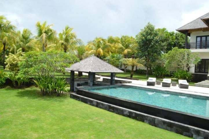 Rent villa Amalia, Indonesia, Bali, Uluvatu | Villacarte