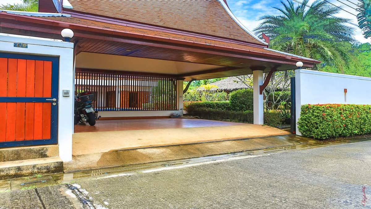 Property for Sale Villa Roland, Thailand, Phuket, Nai Harn | Villacarte