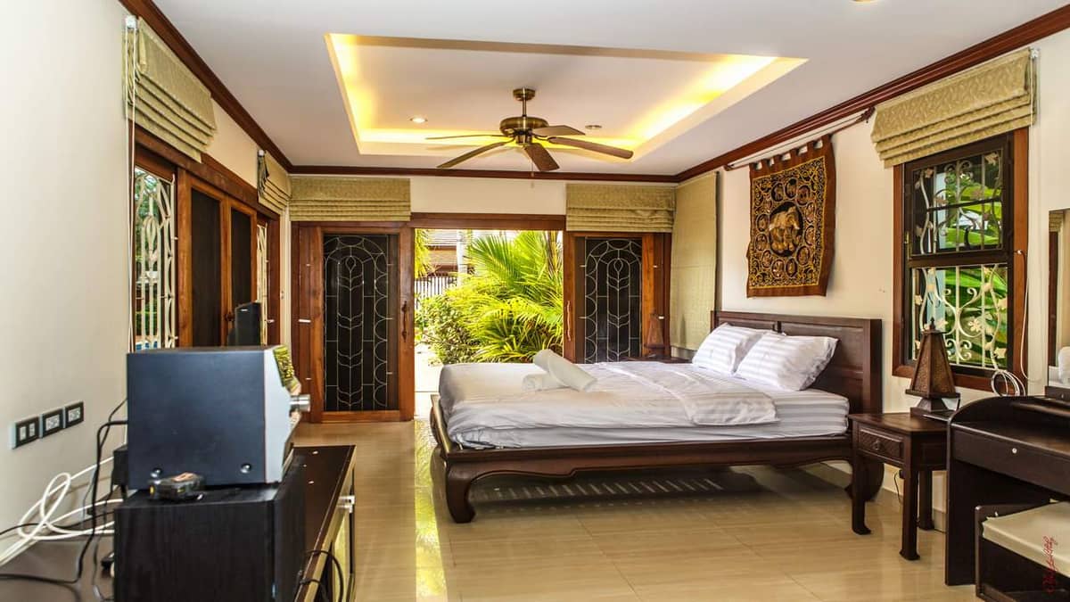 Property for Sale Villa Roland, Thailand, Phuket, Nai Harn | Villacarte