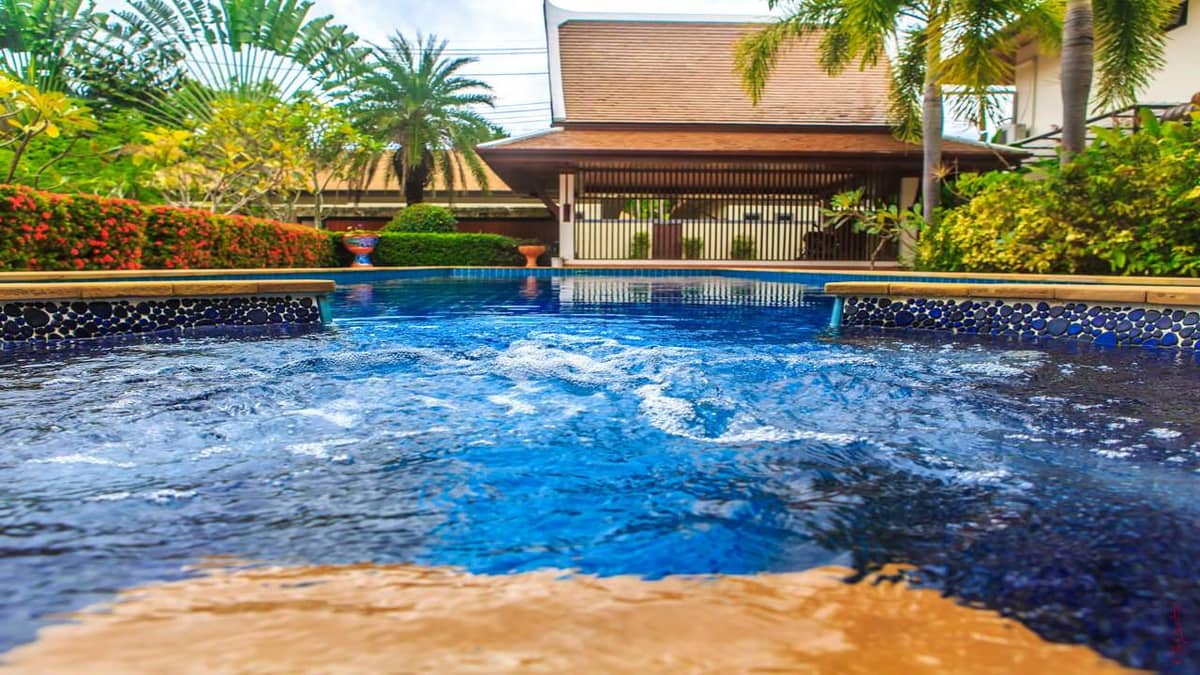 Property for Sale Villa Roland, Thailand, Phuket, Nai Harn | Villacarte