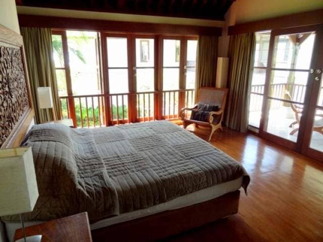Rent villa rowena, Indonesia, Bali, Bukit | Villacarte