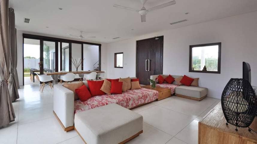 Rent villa Irina, Indonesia, Bali, Bukit | Villacarte